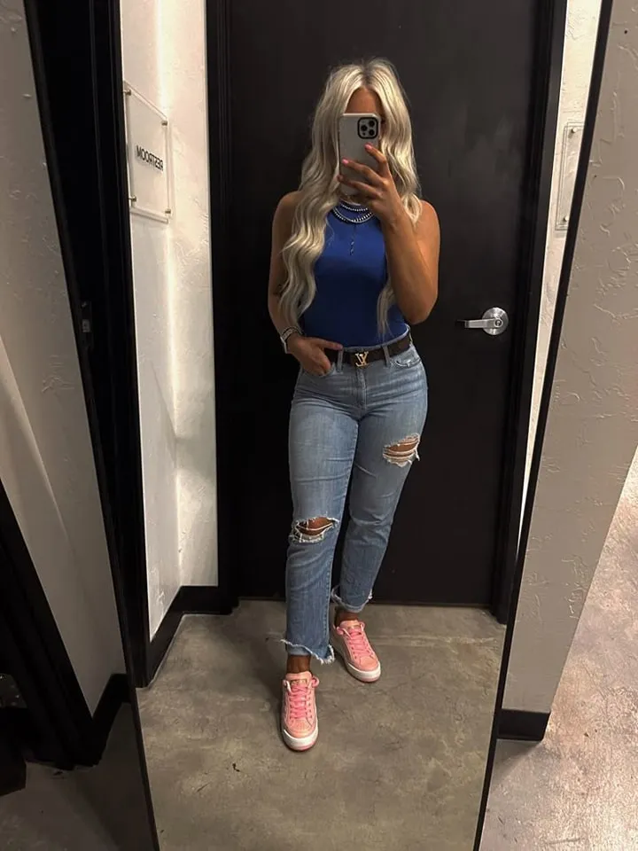 Outfit + vlasy = sebavedomie na 100 % 💣💕 Rýchla premena, maximálny efekt – clip-iny sú ideálne na každodenné nosenie aj...