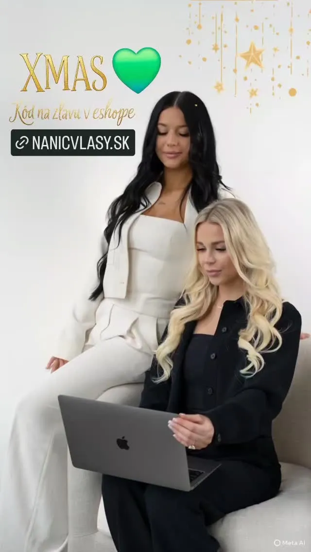 Poďte si urobiť radosť v eshope www.nanicvlasy.sk 🎄🩷 #nanicvlasysk #nanicvlasy #xmastime #darcek #extensions #halohair...