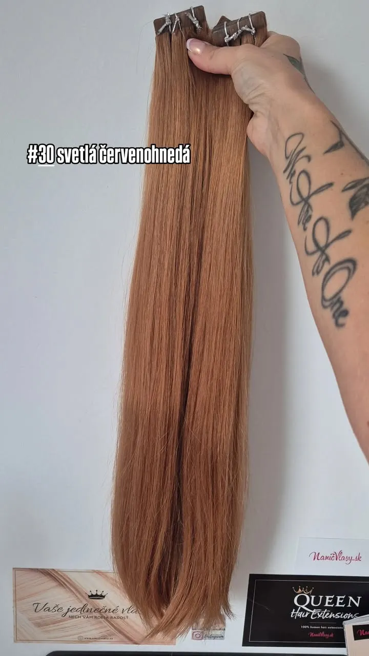 #30 svetlá červenohnedá 🤎 https://www.nanicvlasy.sk/tape-in-vlasy/svetla-cerveno-hneda-30