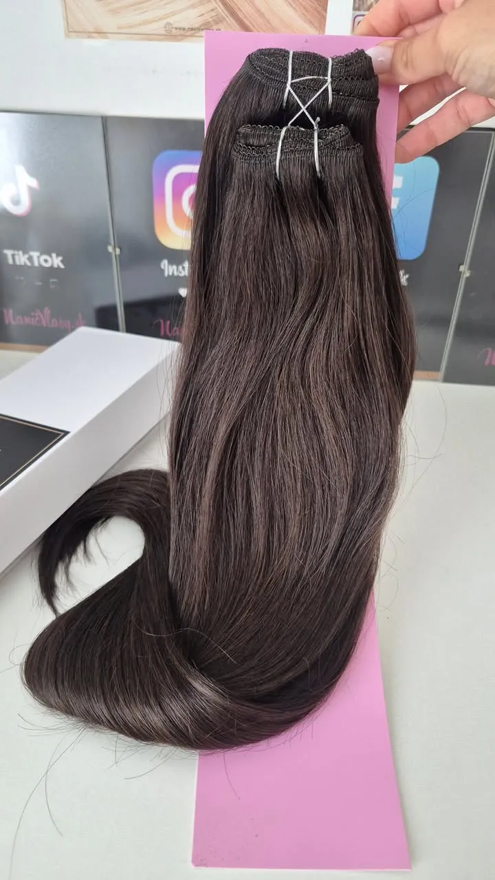 Dokonalé clip in Premium Plus #3 čokoláda 👌🍫https://www.nanicvlasy.sk/clip-in-vlasy/clip-in-vlasy-premium-plus-180g-do-2...