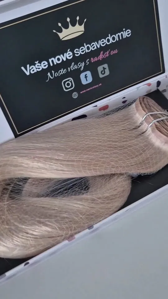 Clip-in SEAMLESS zo 100% ľudských vlasov 🤍 Ako jediní na Slovensku vám prinášame hodvábne bezšvové Seamless clip in vla...