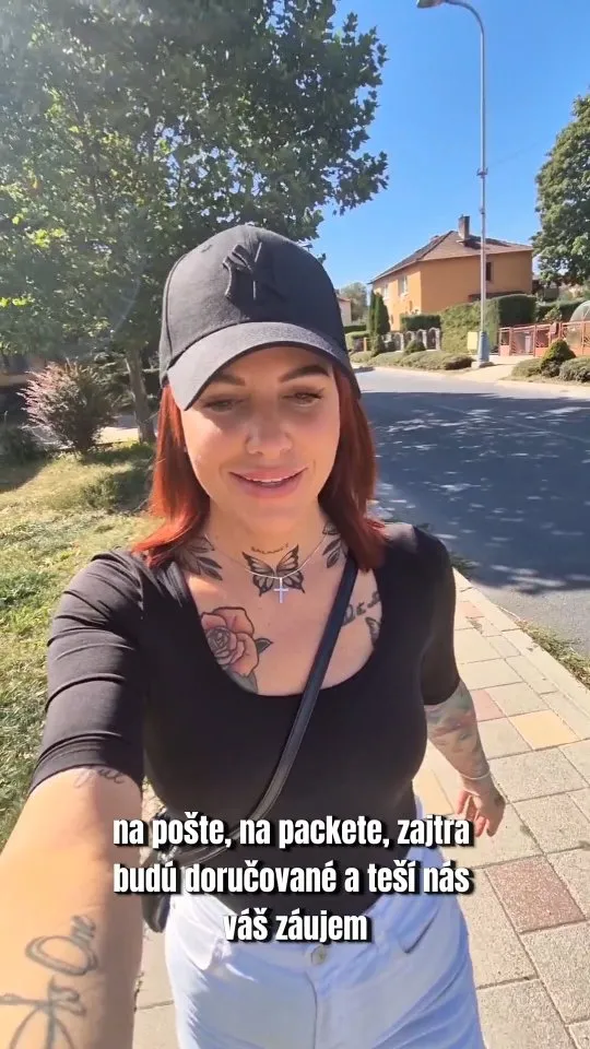 September je ideálny čas dopriať vlasom trochu lásky 🍂 Na nanicvlasy.sk nájdeš všetko, čo potrebuješ, vlasy, ktoré si za...