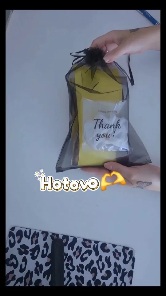 Baleníčko od nás pre vás 🥰🎀 #nanicvlasysk #nanicvlasy #vlasy #extensions #hairtutorial